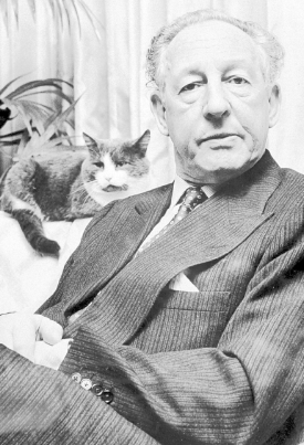 Black and white portrait of Dr Grantly Dick-Read